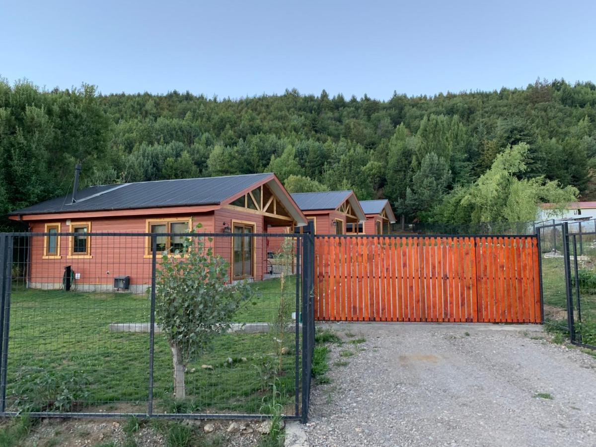Cabanas Cerro Huemules Coyhaique Exterior foto
